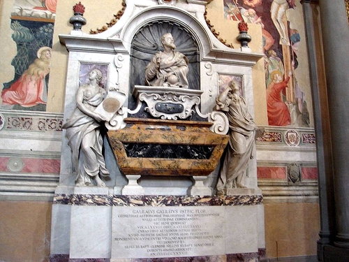  La tomba di Galileo Galilei 