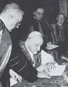  Giovanni XXIII firma la "Pacem in terris" 